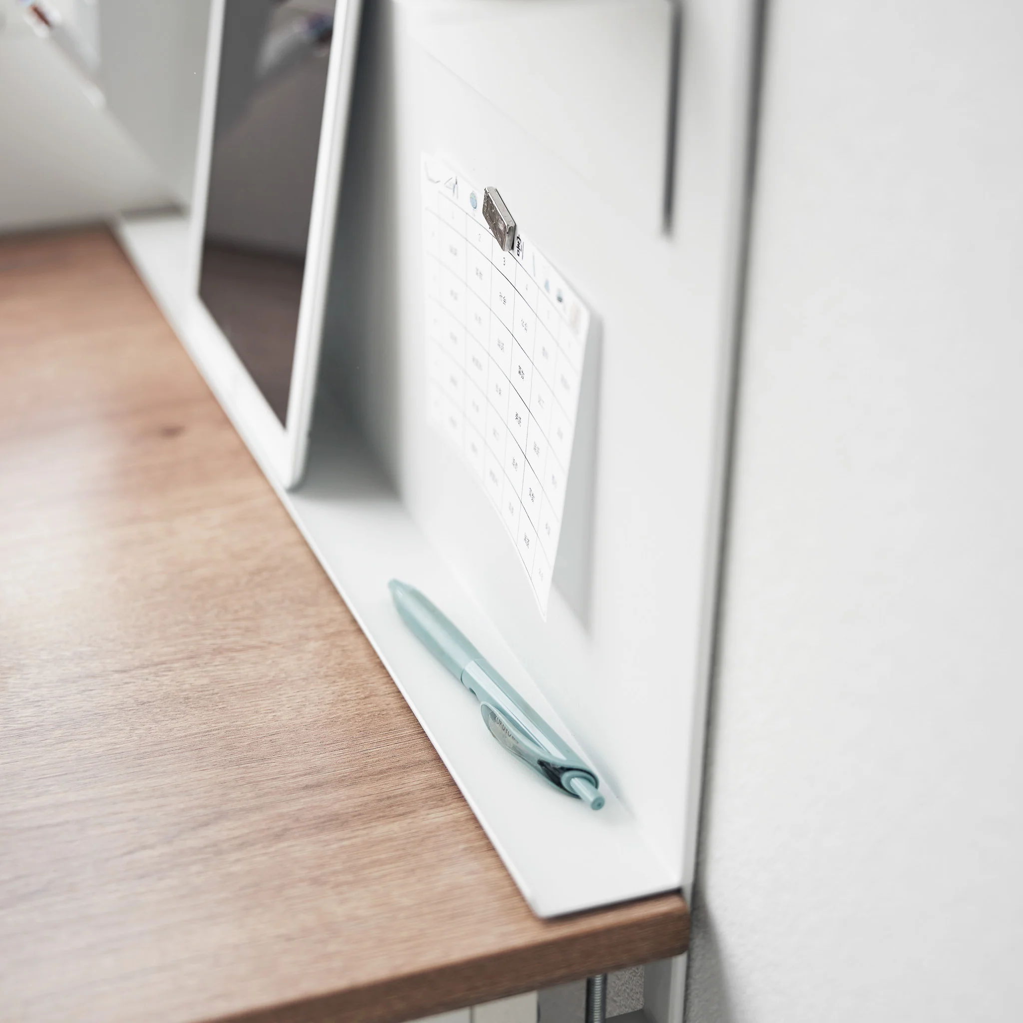 Magnetic Desk Panel - Image 7