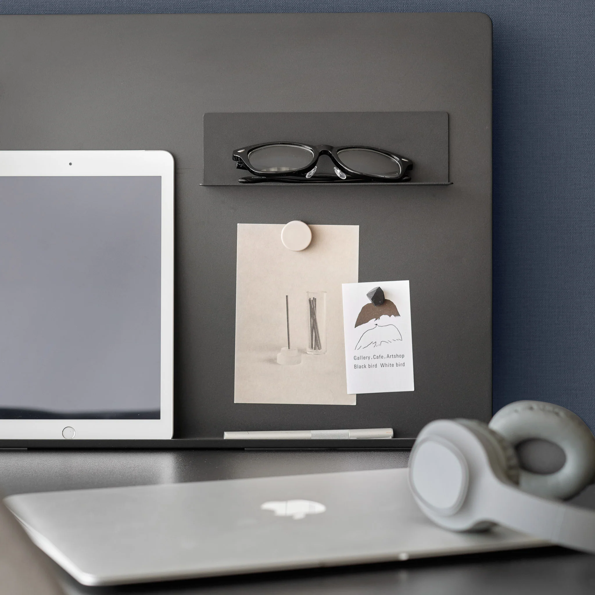 Magnetic Shelf - Image 10