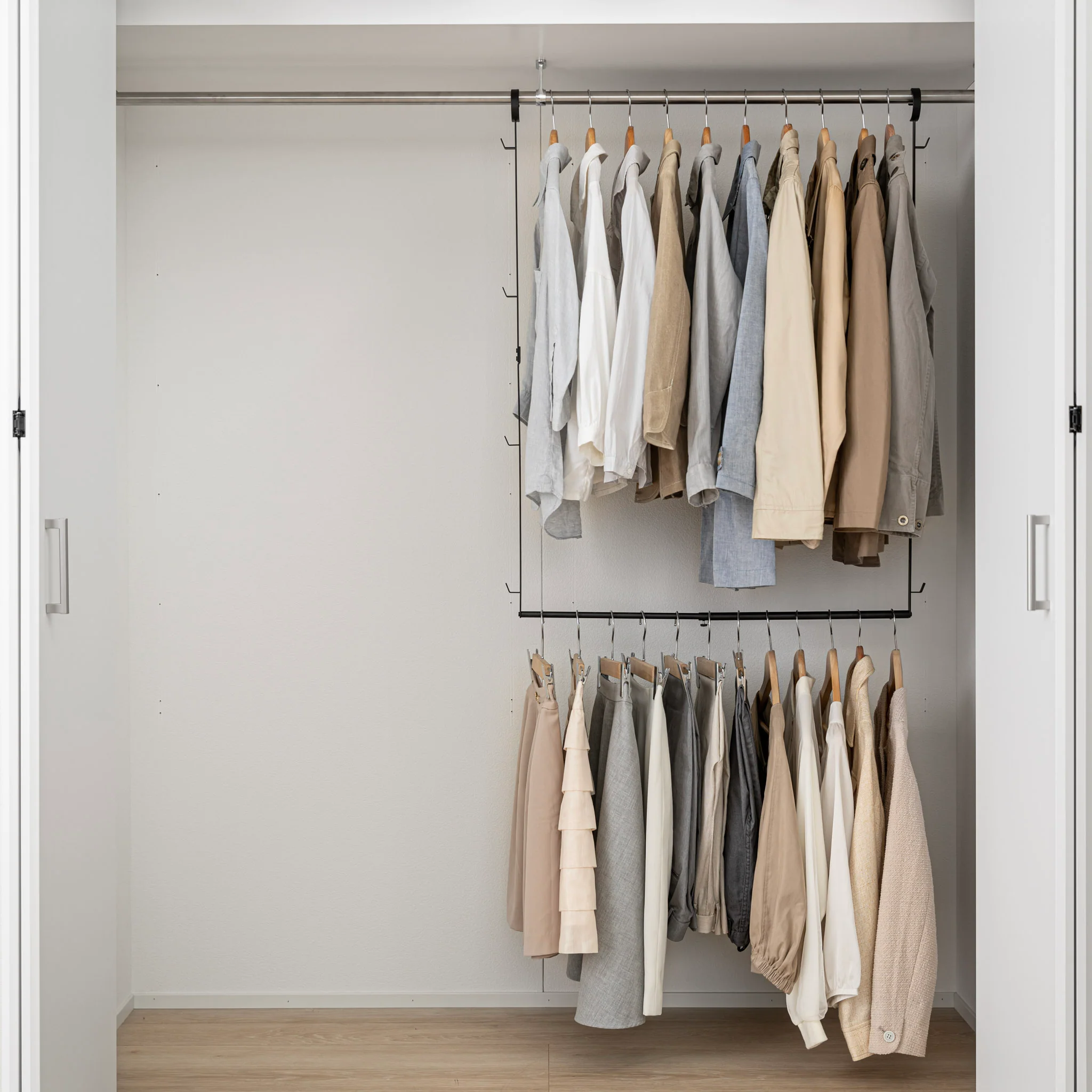 2-Tiered Extendable Closet Rack - Image 18