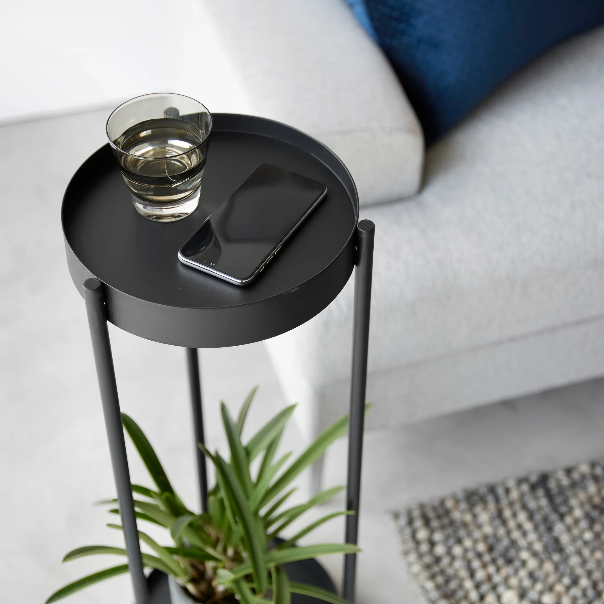 2-Tiered Plant Stand with Casters - Image 14