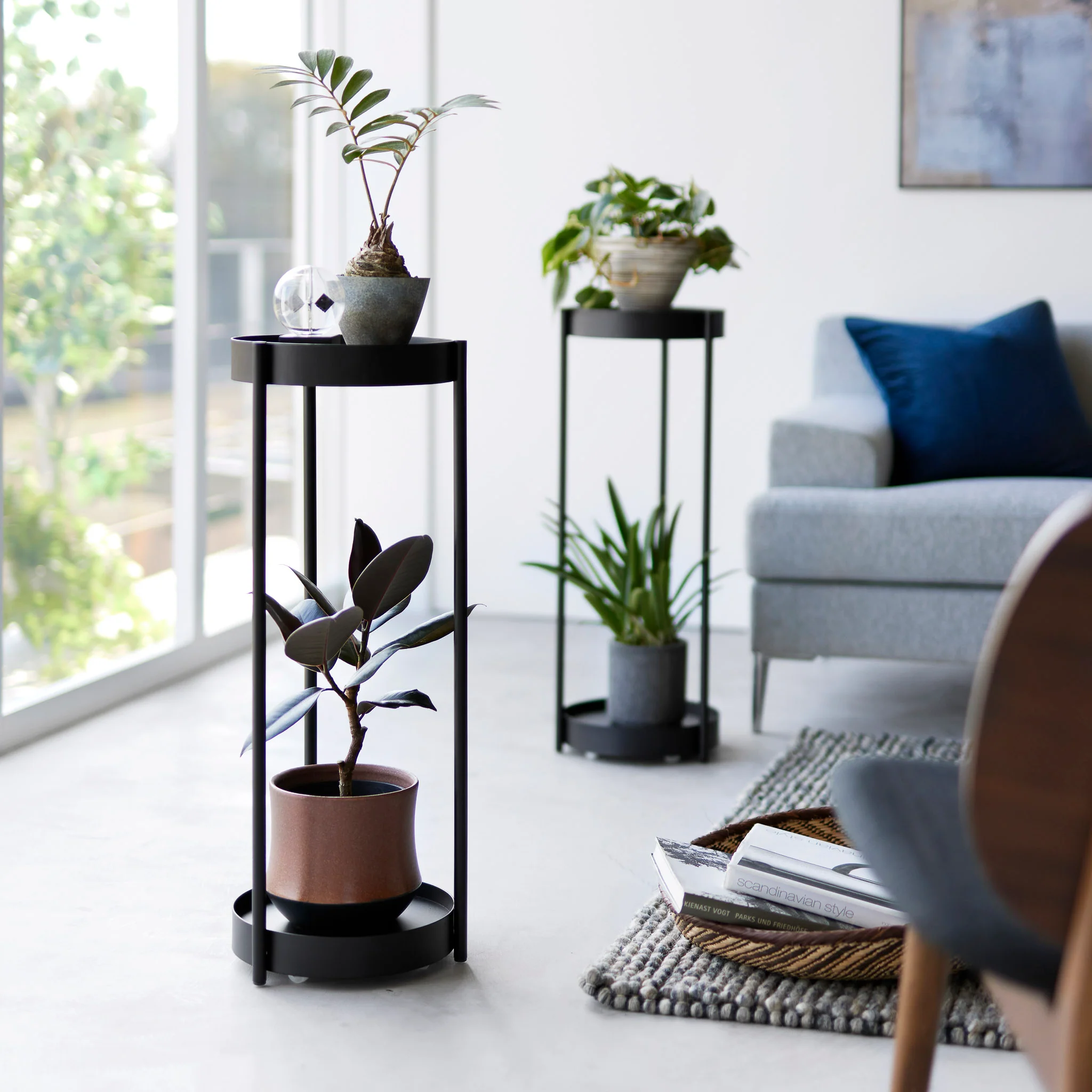 2-Tiered Plant Stand with Casters - Image 19