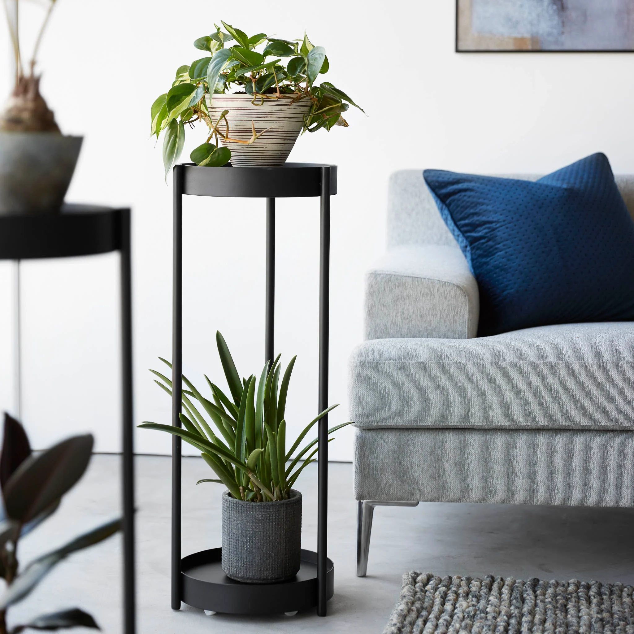 2-Tiered Plant Stand with Casters - Image 21