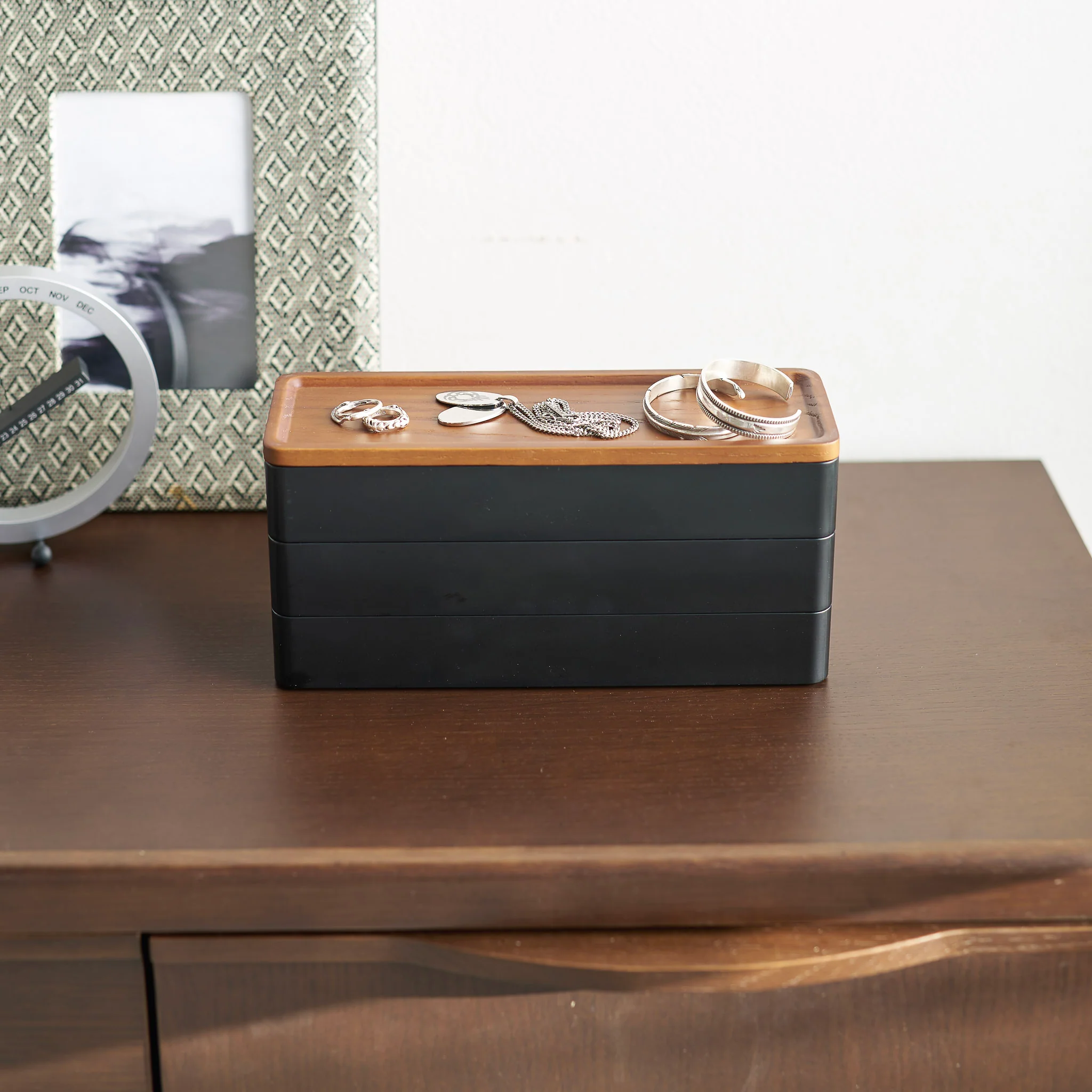 3-Tiered Slim Accessory Box - Image 18