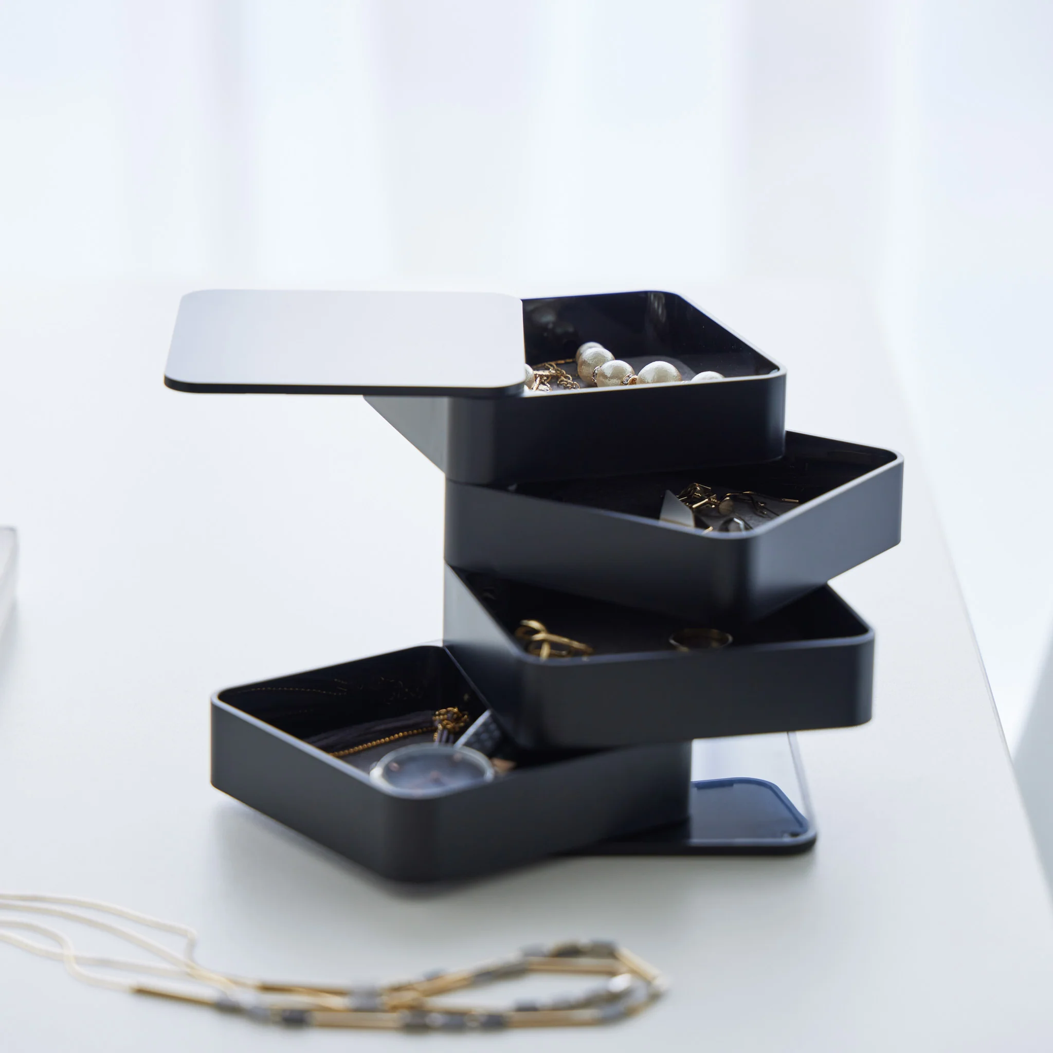 4-Tiered Accessory Box Square - Image 15