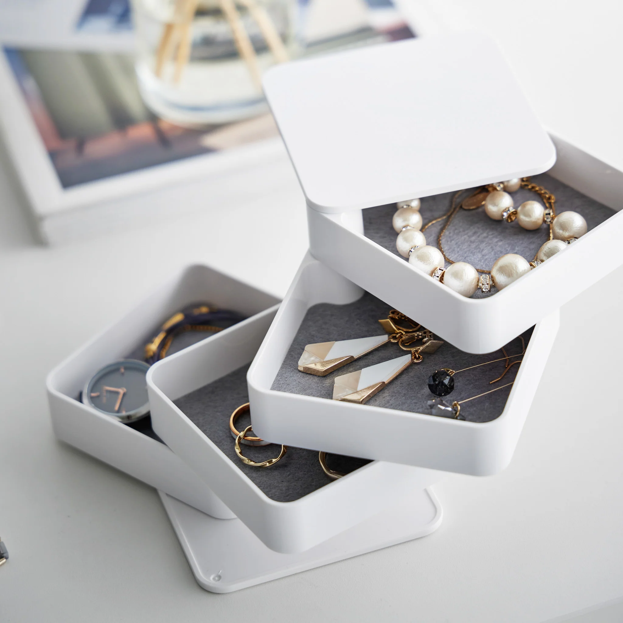 4-Tiered Accessory Box Square - Image 5