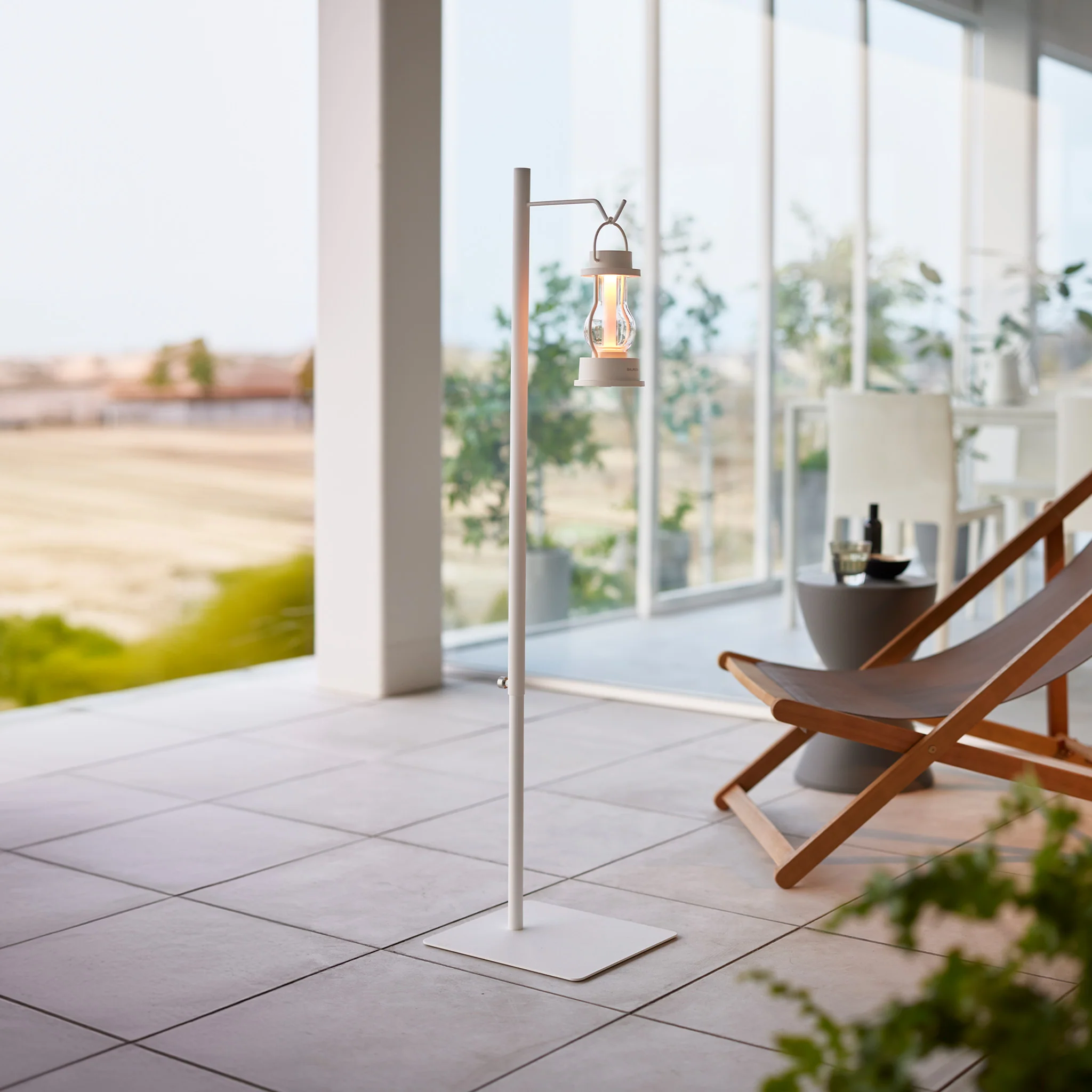 Adjustable Lantern Stand - Image 3