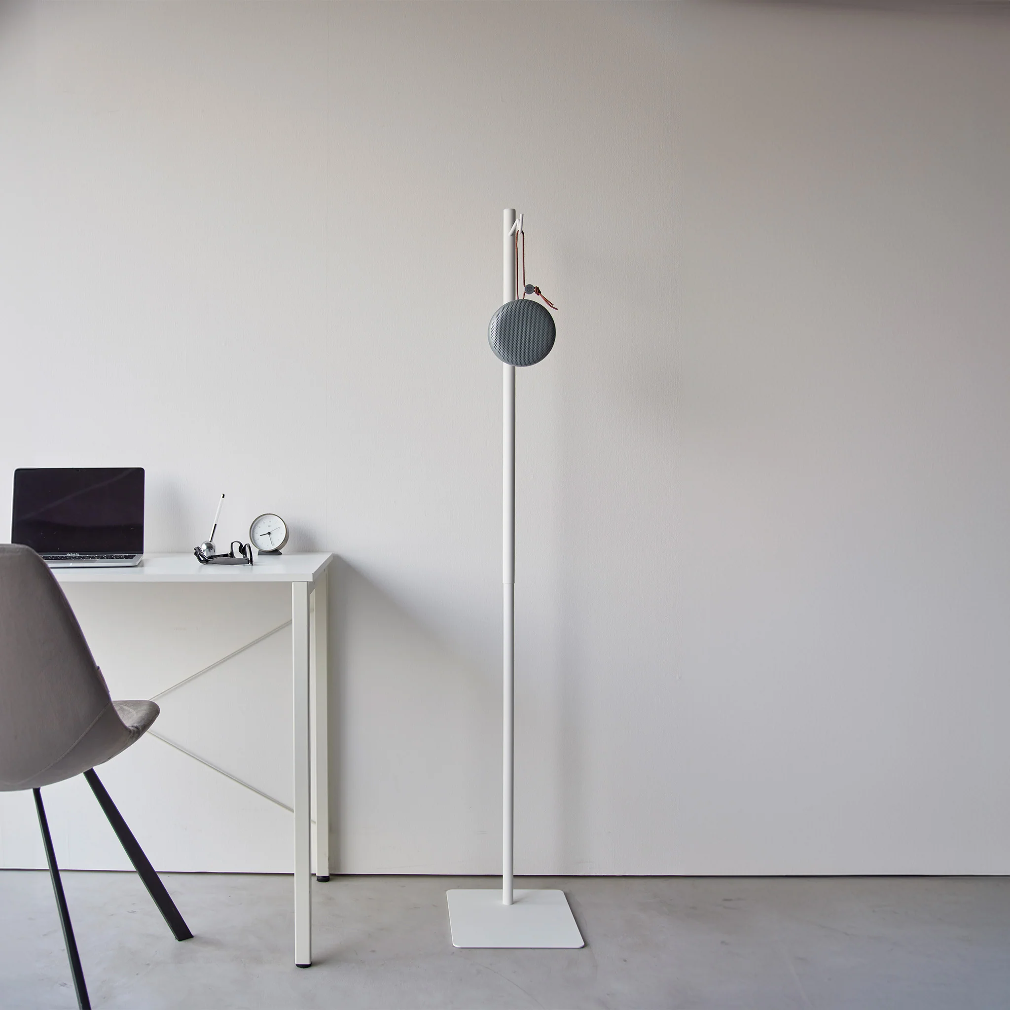 Adjustable Lantern Stand - Image 5