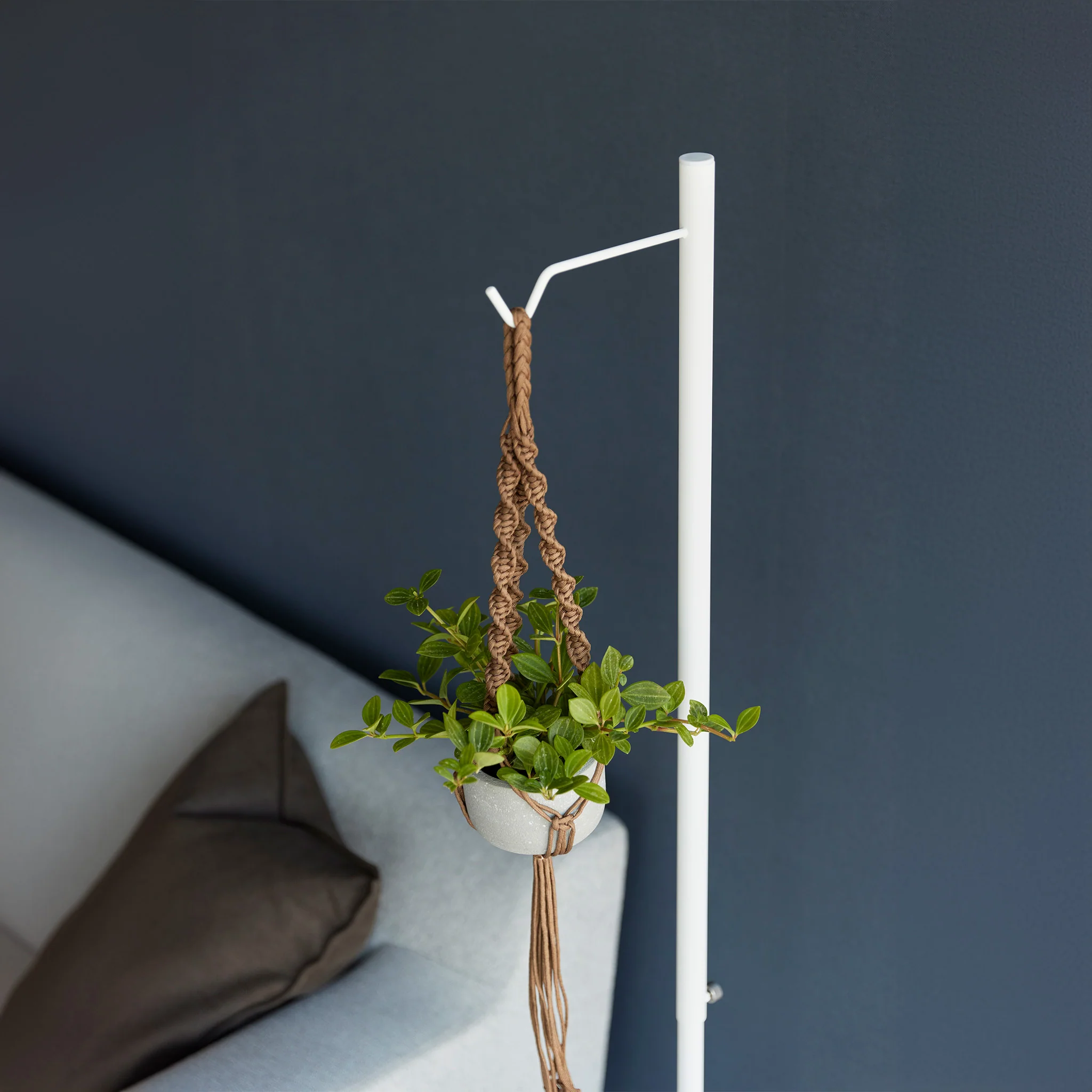 Adjustable Lantern Stand - Image 8