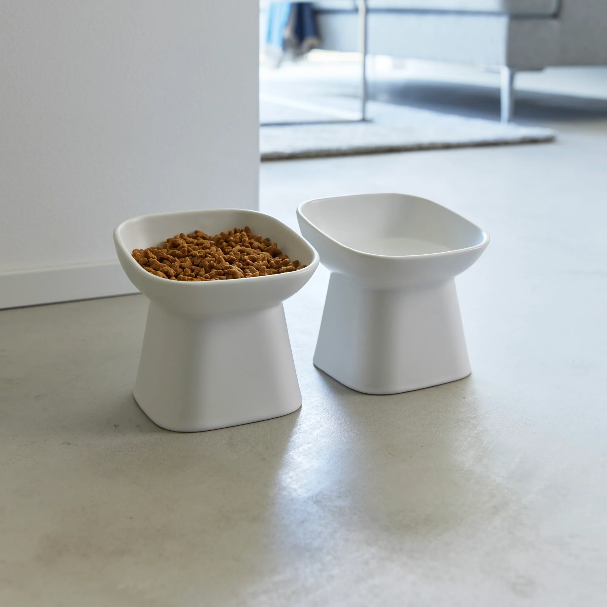 Angled Ceramic Pet Food Bowl - Image 7