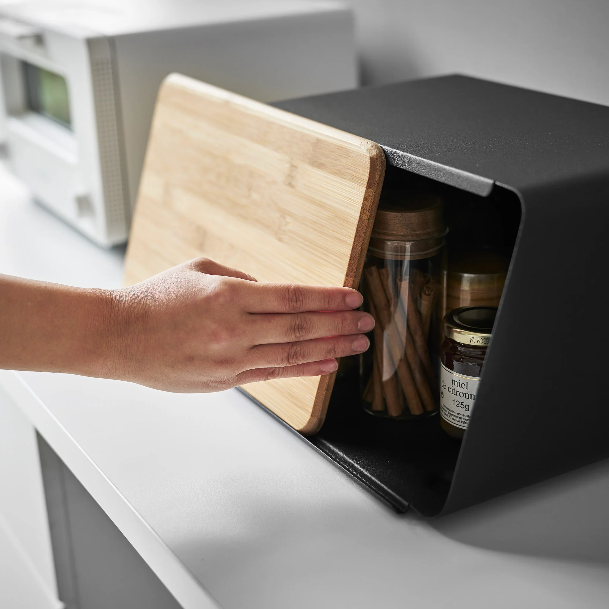 Bread Case with Removable Lid - Image 19
