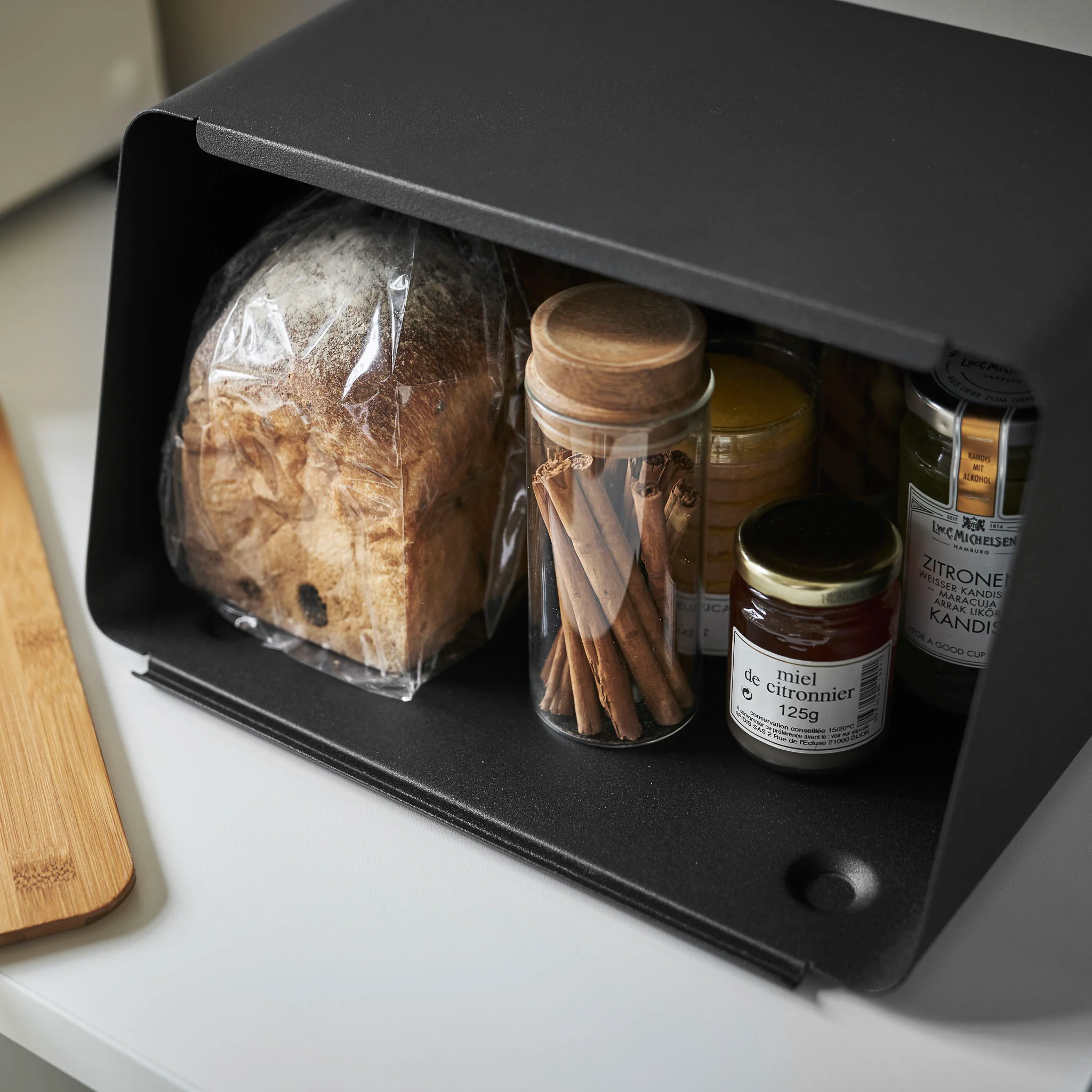 Bread Case with Removable Lid - Image 21