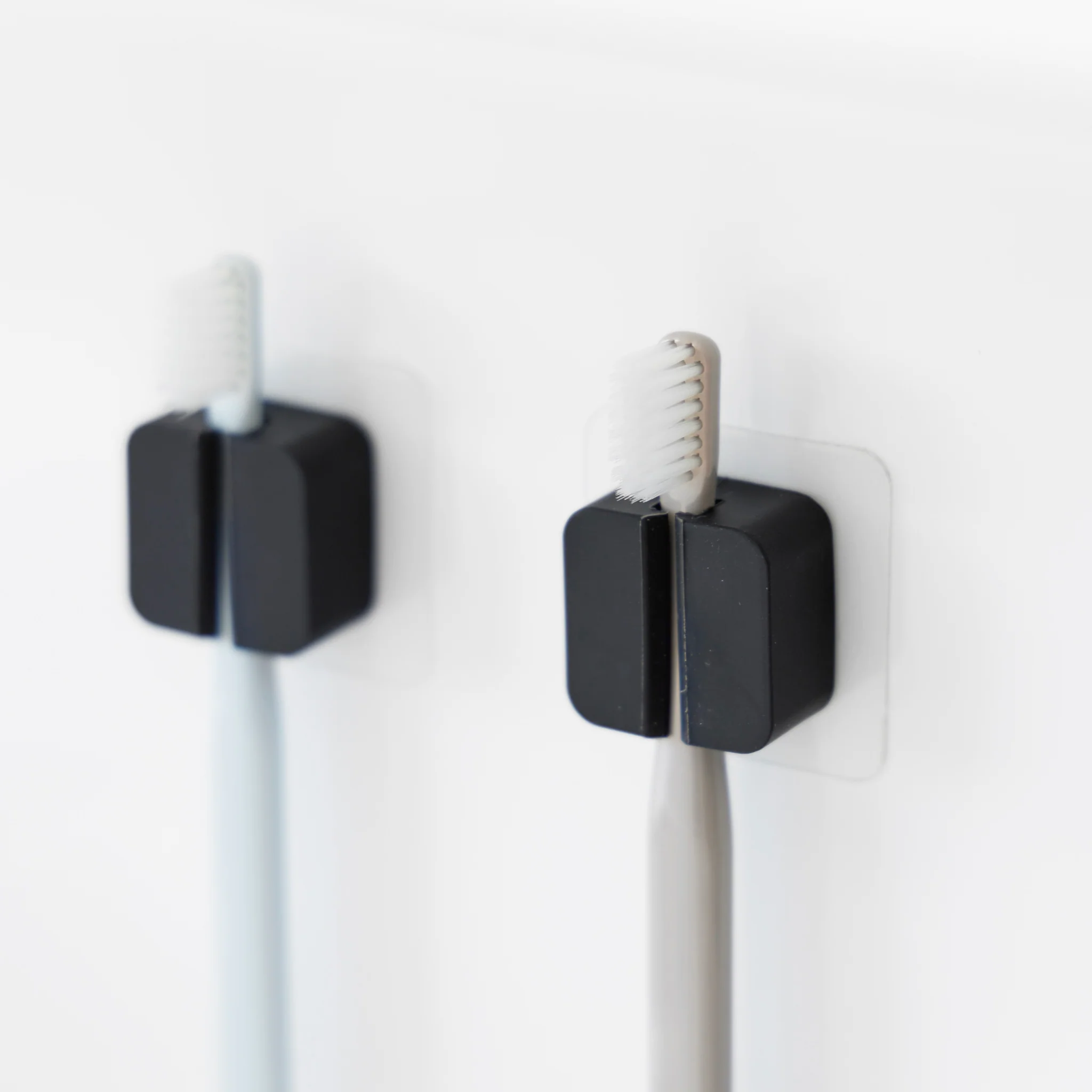 Film Hook Self-Adhesive Multi-Use Clips (Set of 2) - Image 12