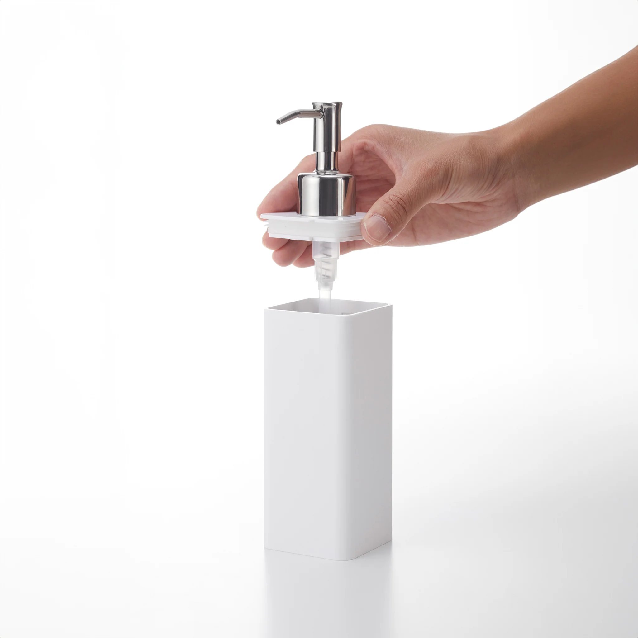 Film Hook Self-Adhesive Soap Dispenser - Image 5