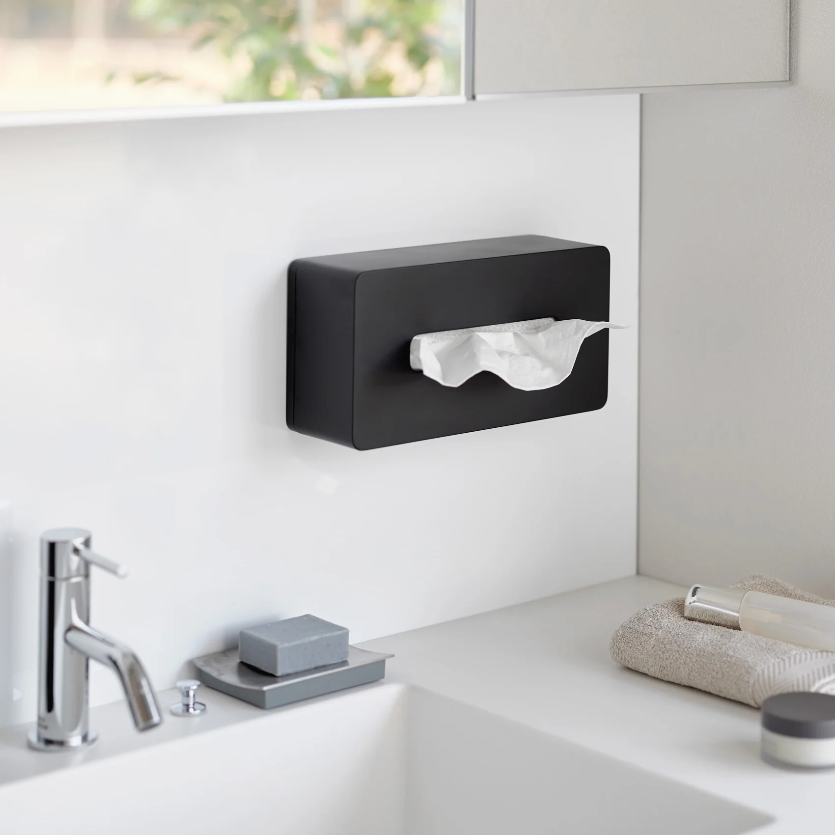 Film Hook Self-Adhesive Tissue Case - Image 13