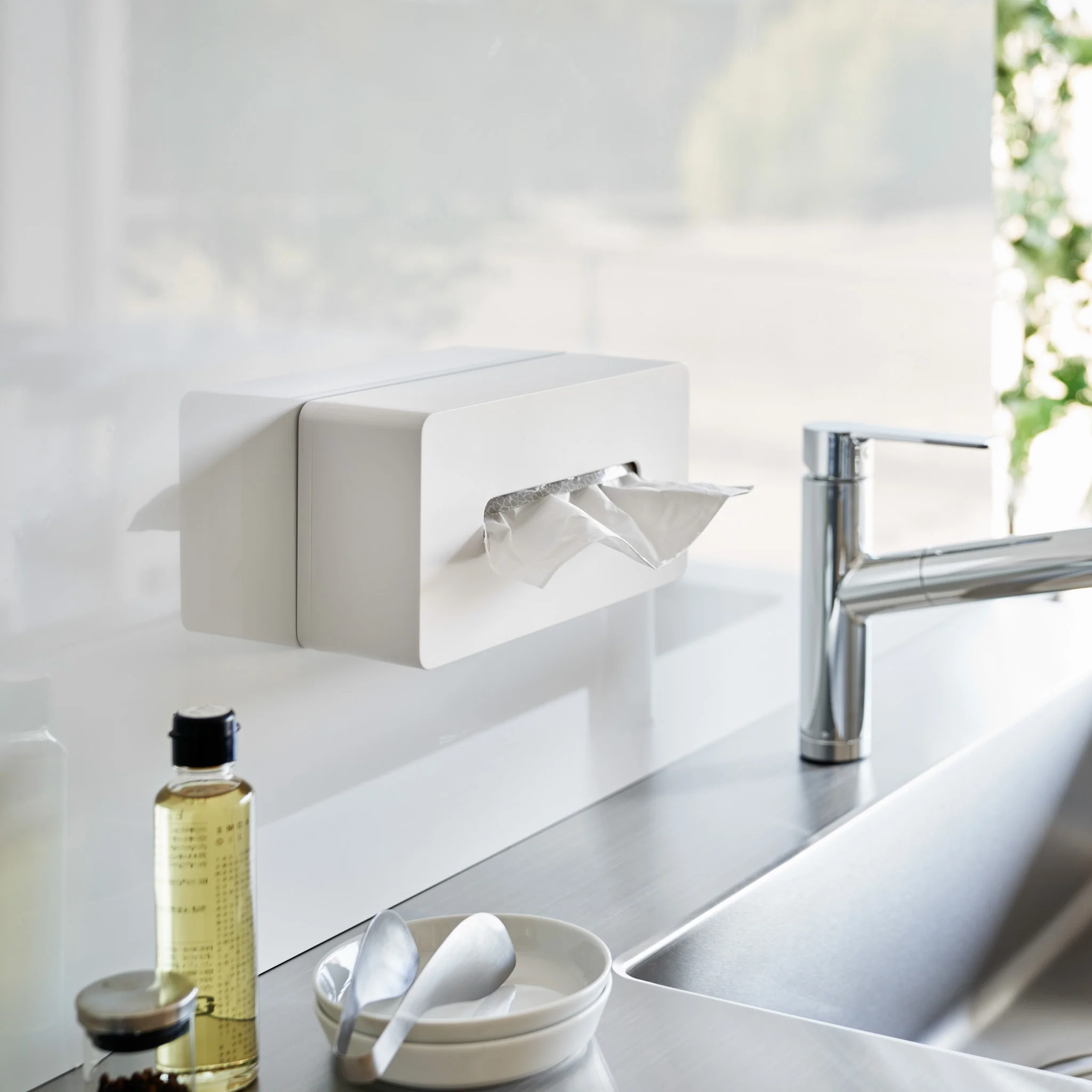 Film Hook Self-Adhesive Tissue Case - Image 5