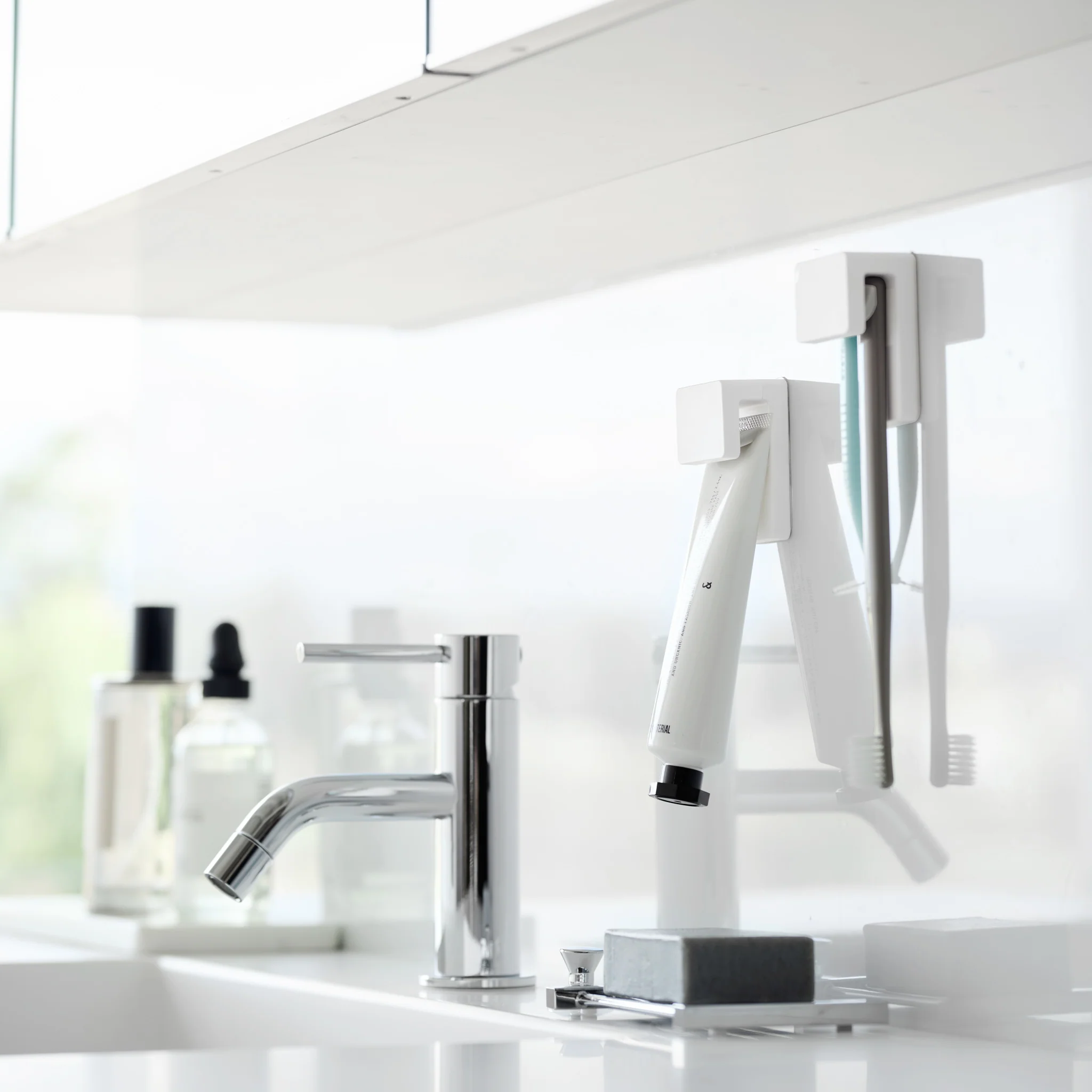 Film Hook Self-Adhesive Toothbrush & Toothpaste Holder (Set of 2) - Image 4