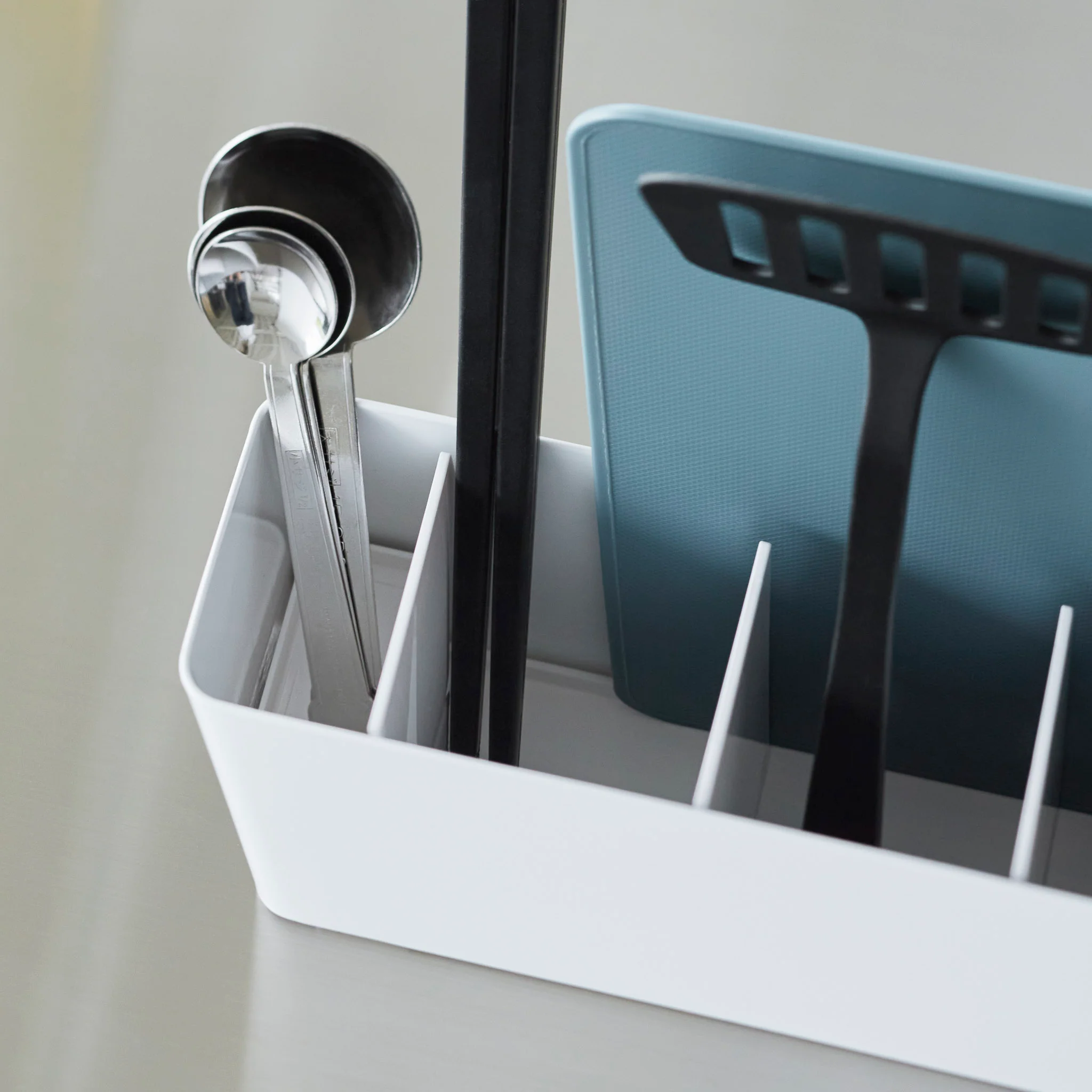 Kitchen Tool & Cutting Board Holder - Image 6