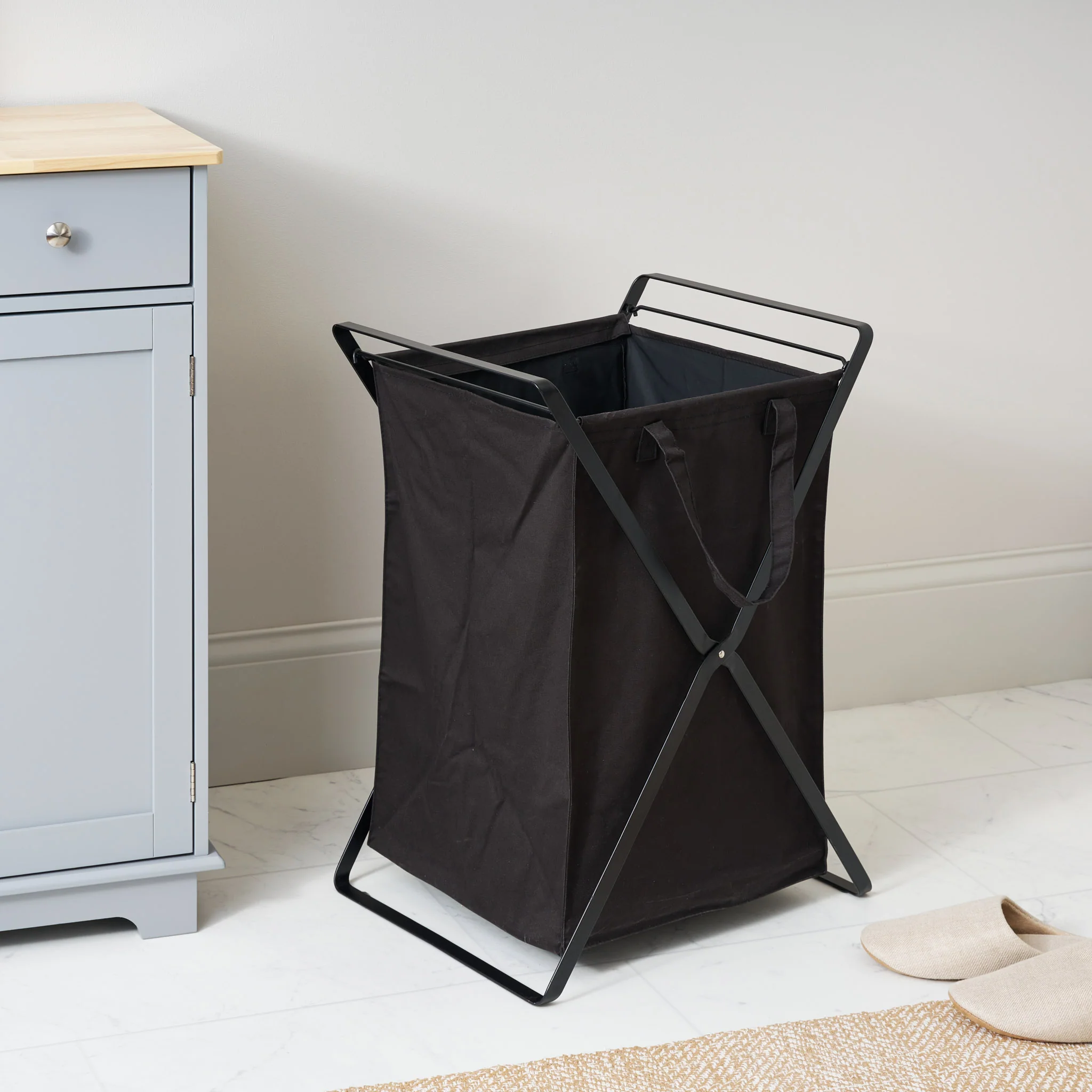 Laundry Basket with Bag - Image 9