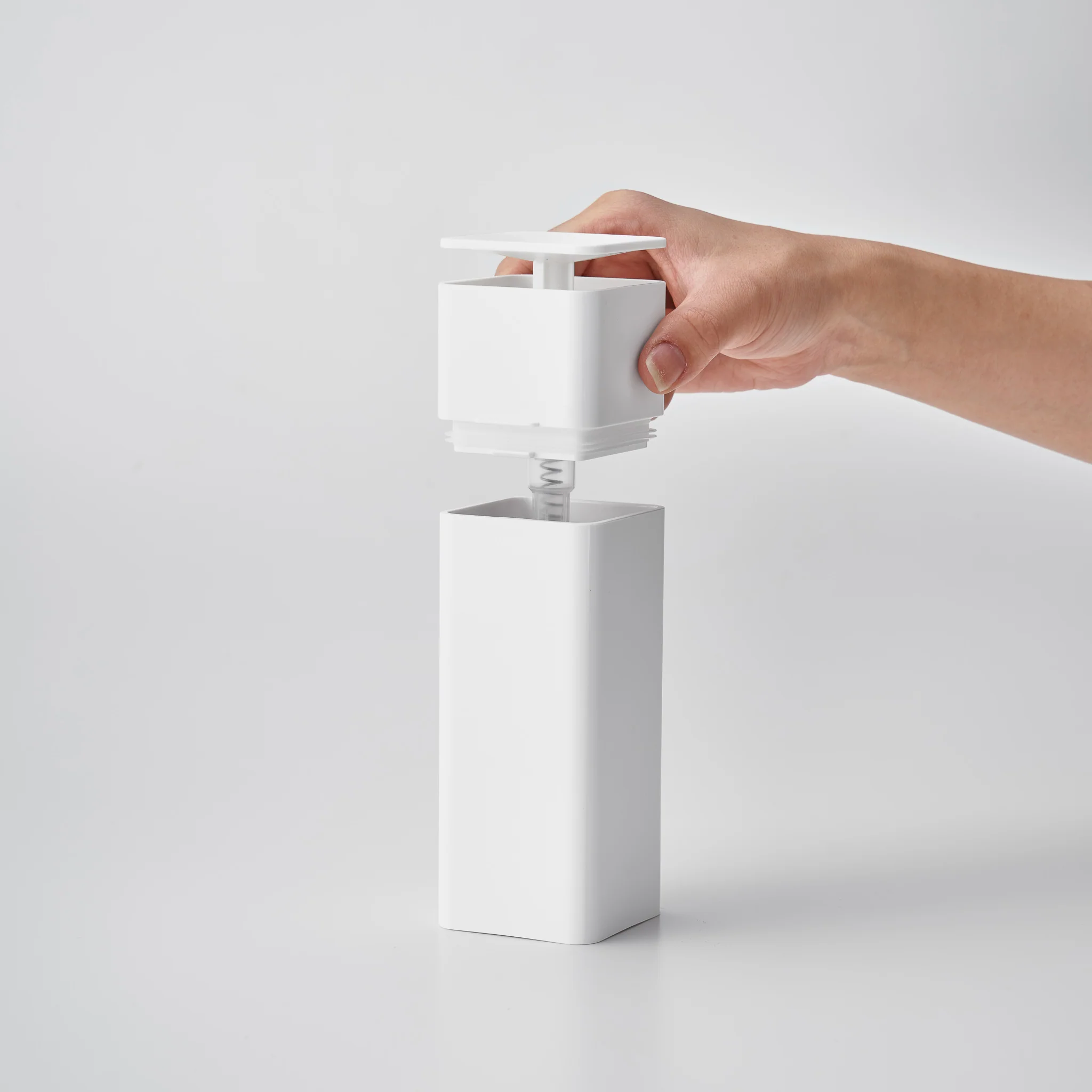 Dish Soap Dispenser - Image 9