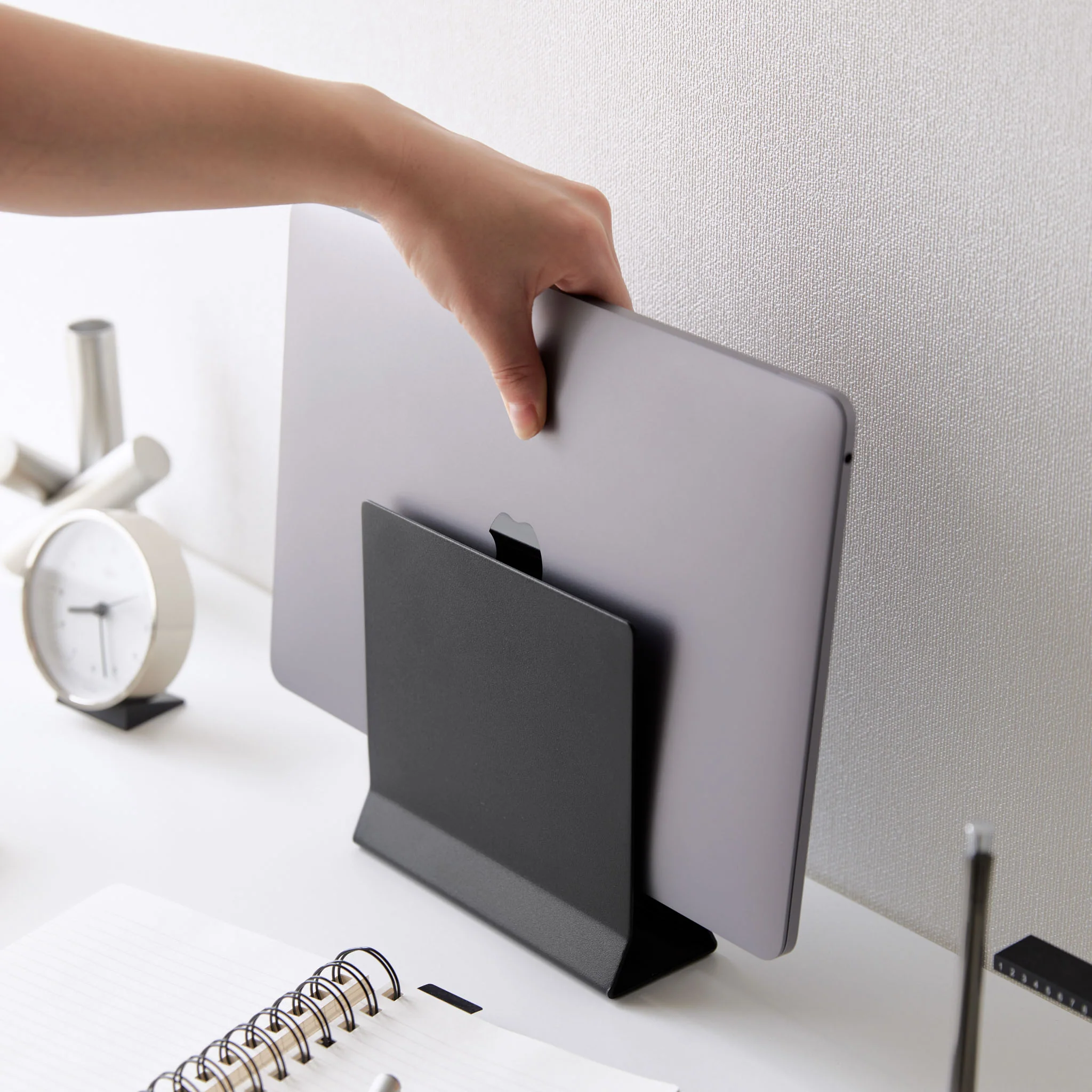 Slim Laptop Stand - Image 15