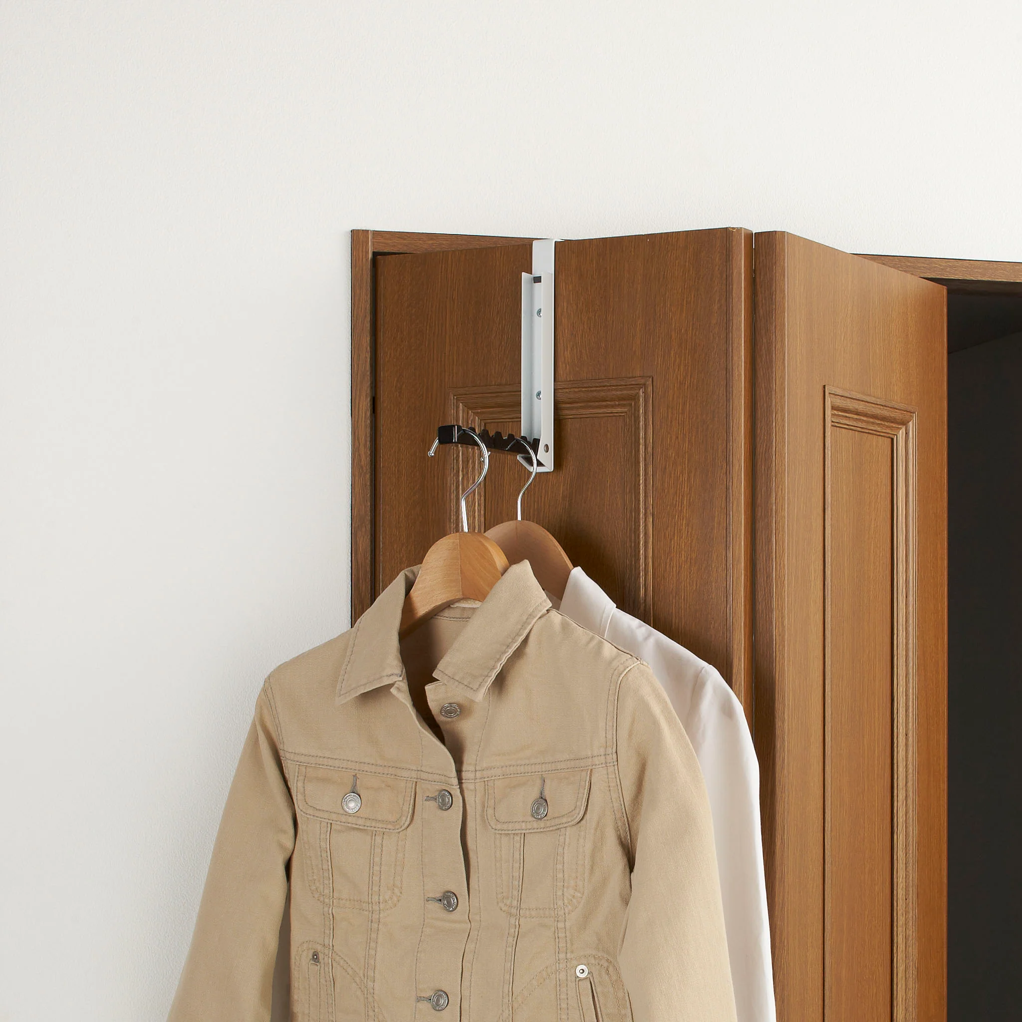 Foldable Over-The-Door Hanger - Image 11
