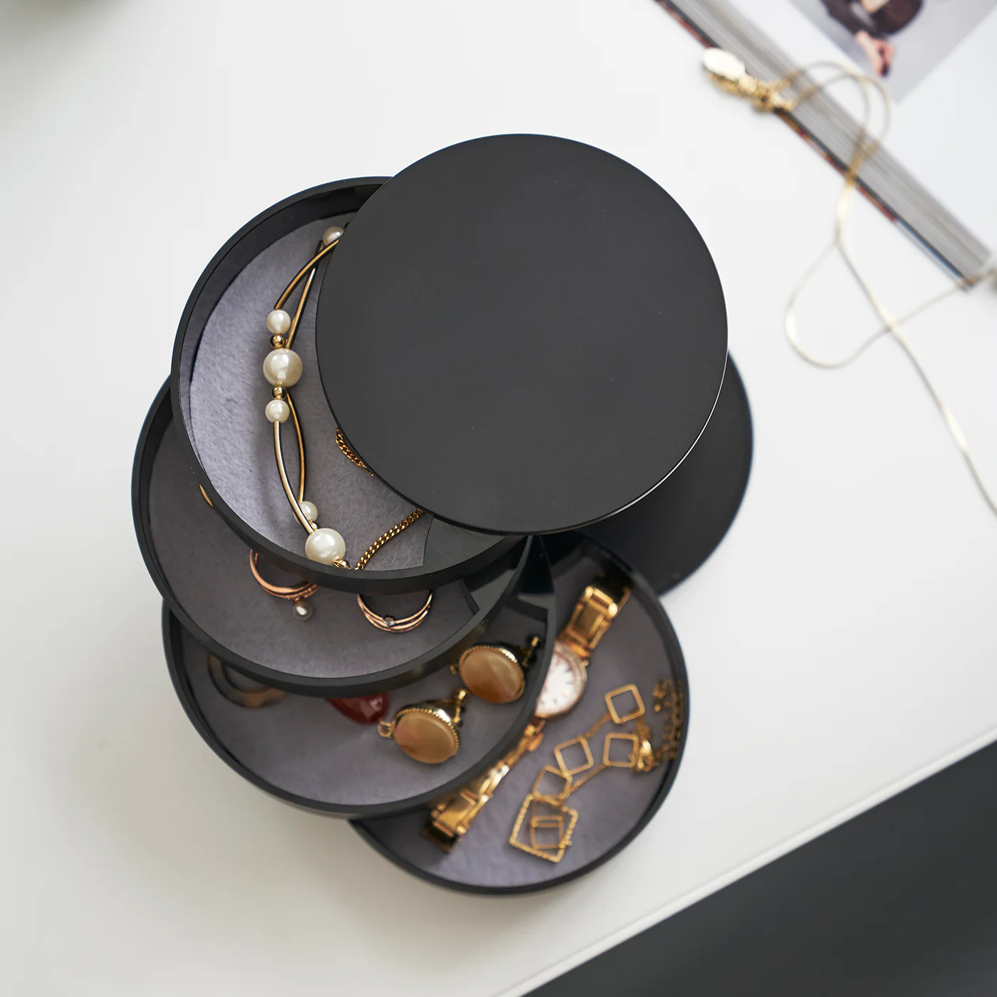4-Tiered Accessory Box - Image 11