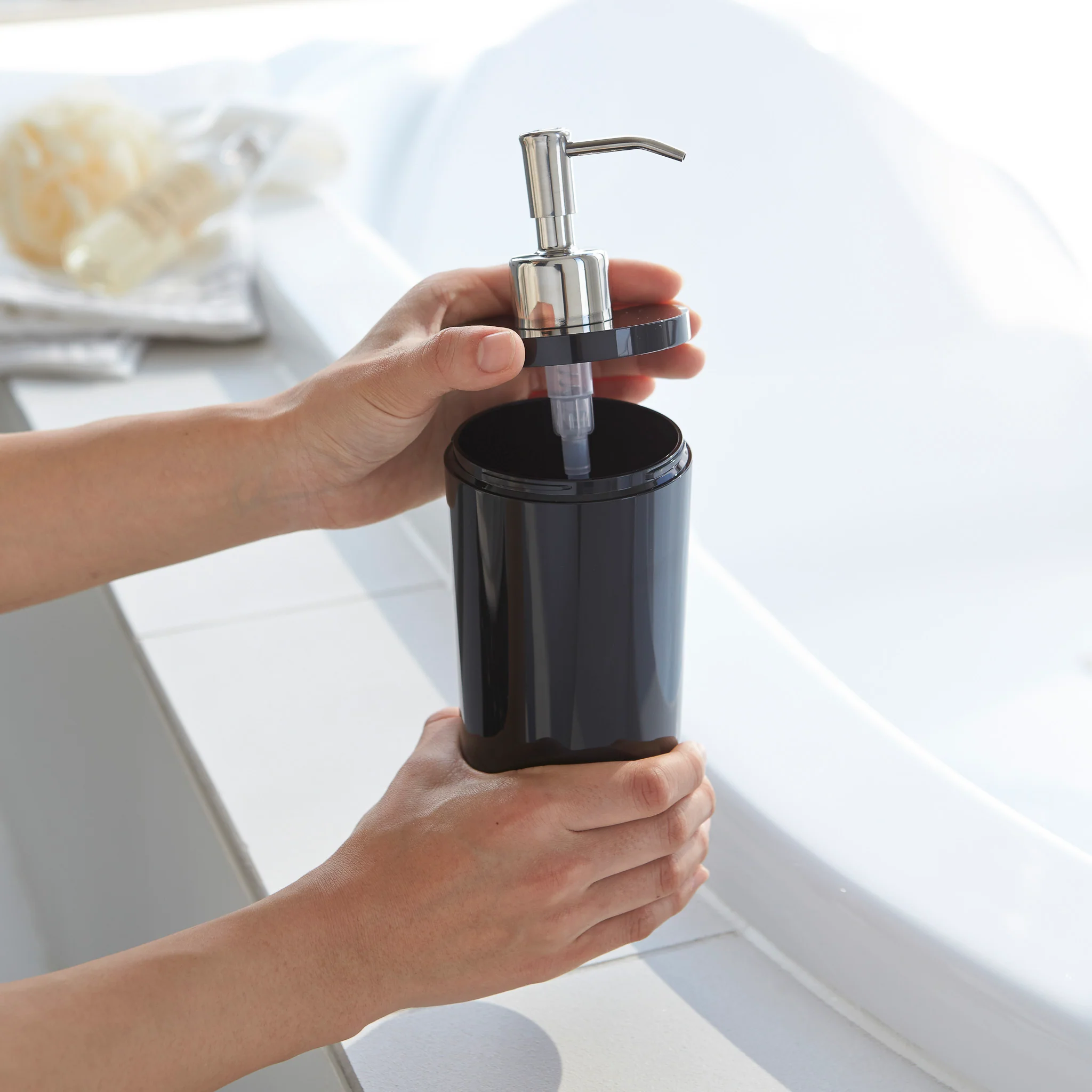 Dispenser Round - Image 12