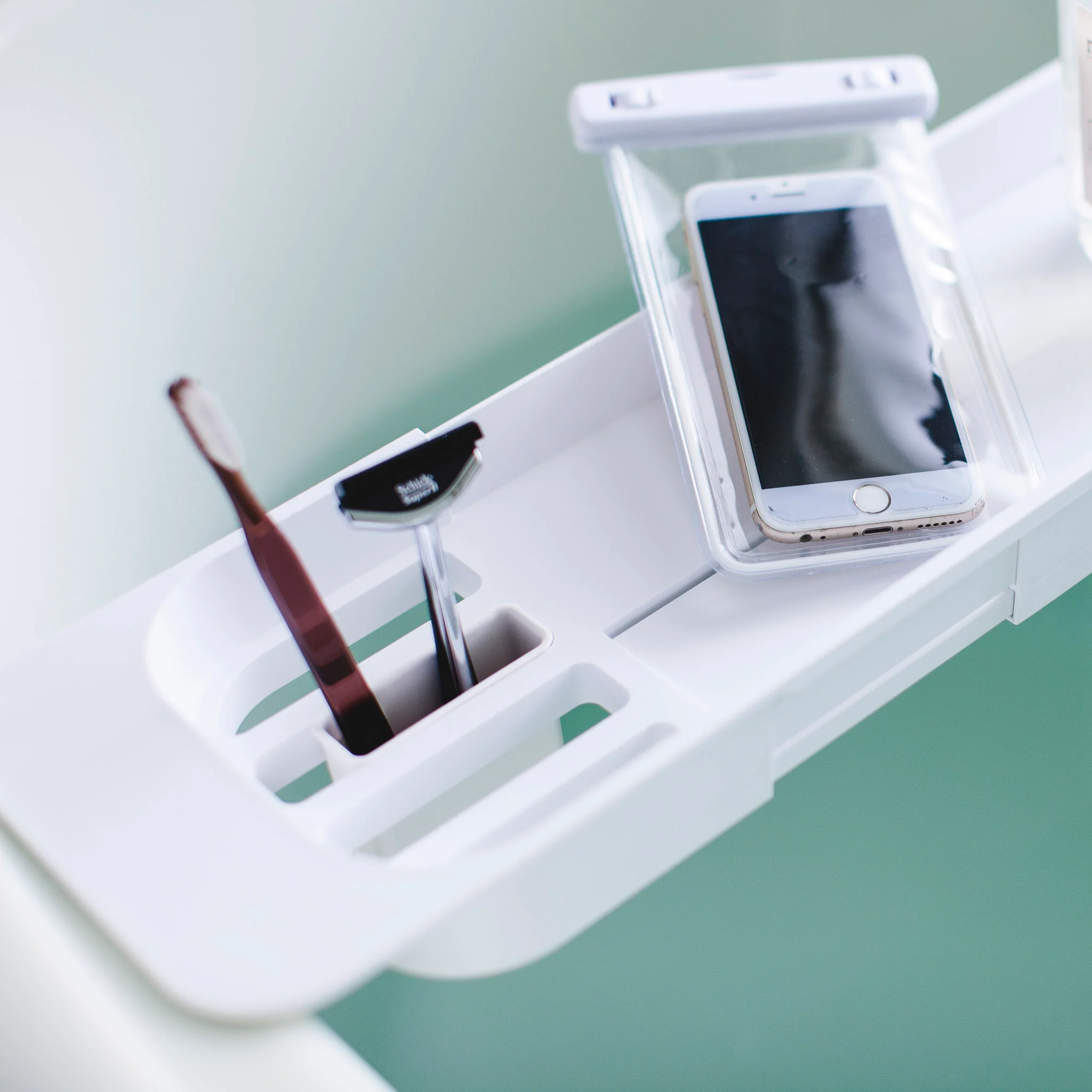 Extendable Bathtub Tray - Image 6