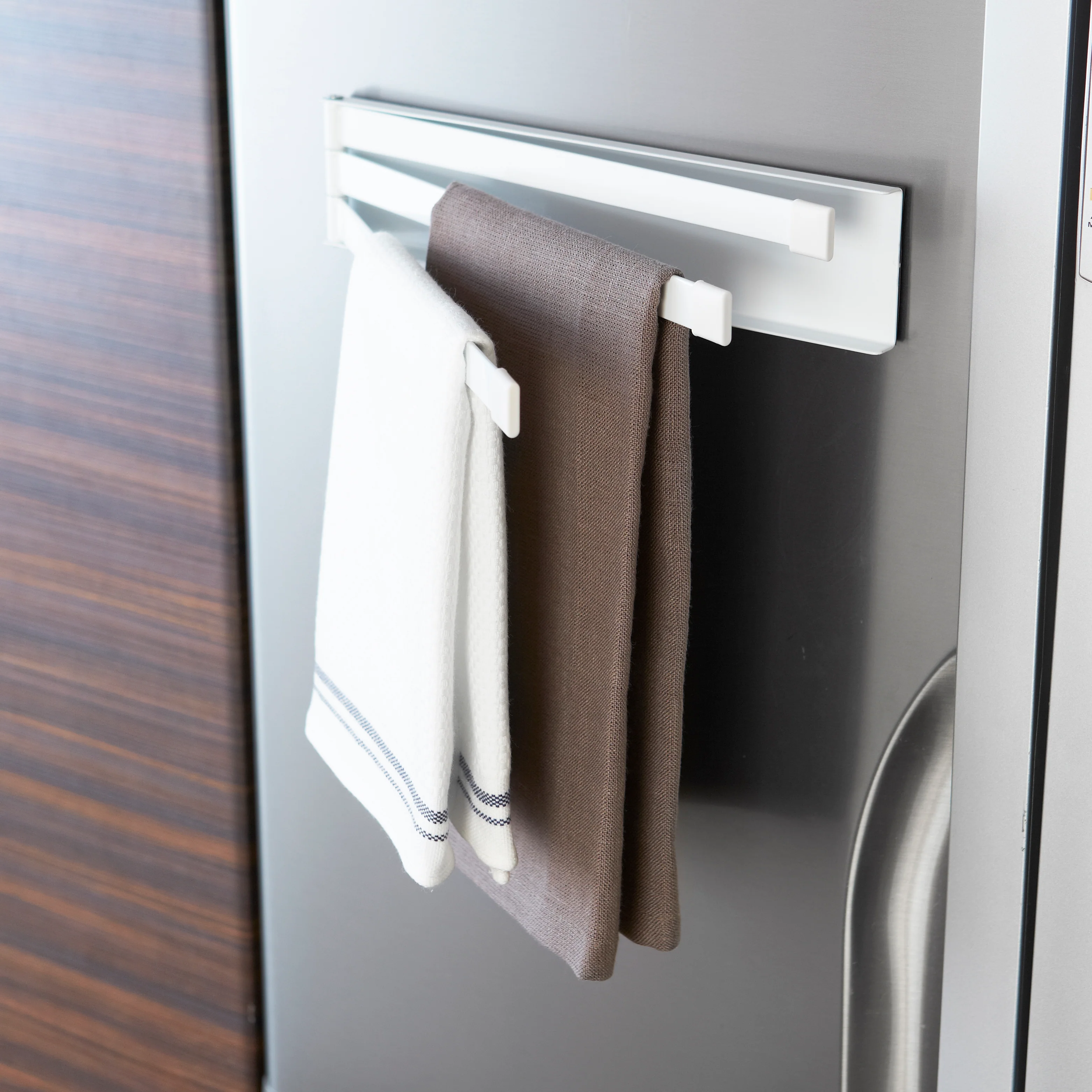 Magnetic Dishcloth Hanger - Image 2