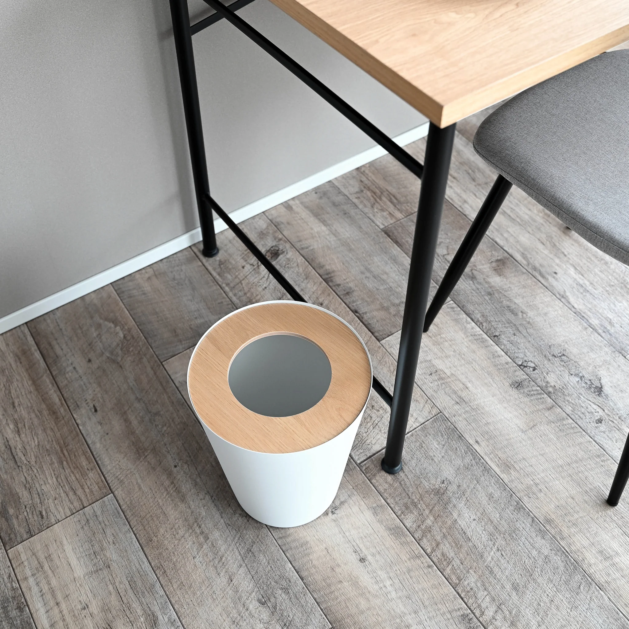 Trash Can Round - Image 4