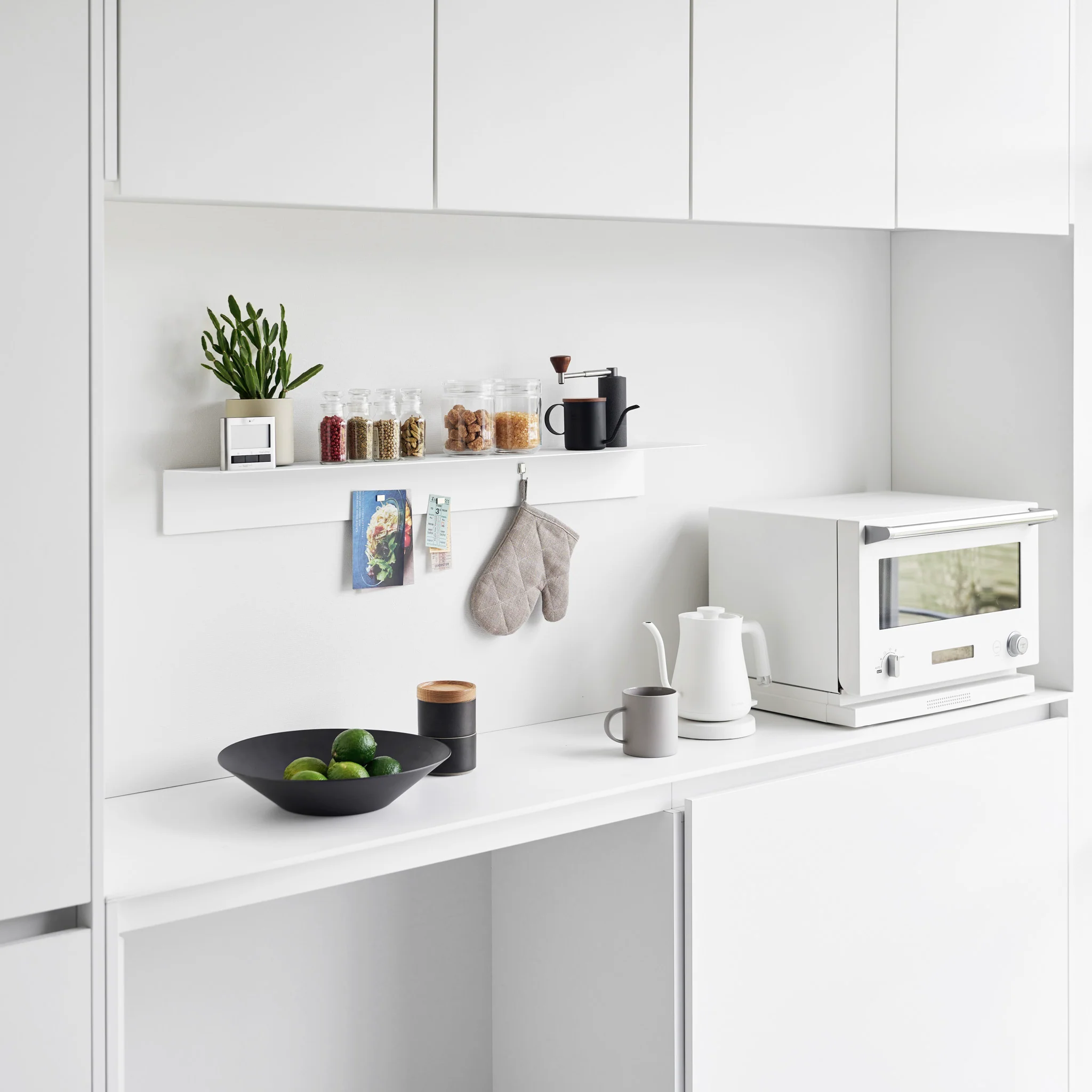 Wall-Mounted Shelf with Magnetic Panel (90 cm) - Image 4