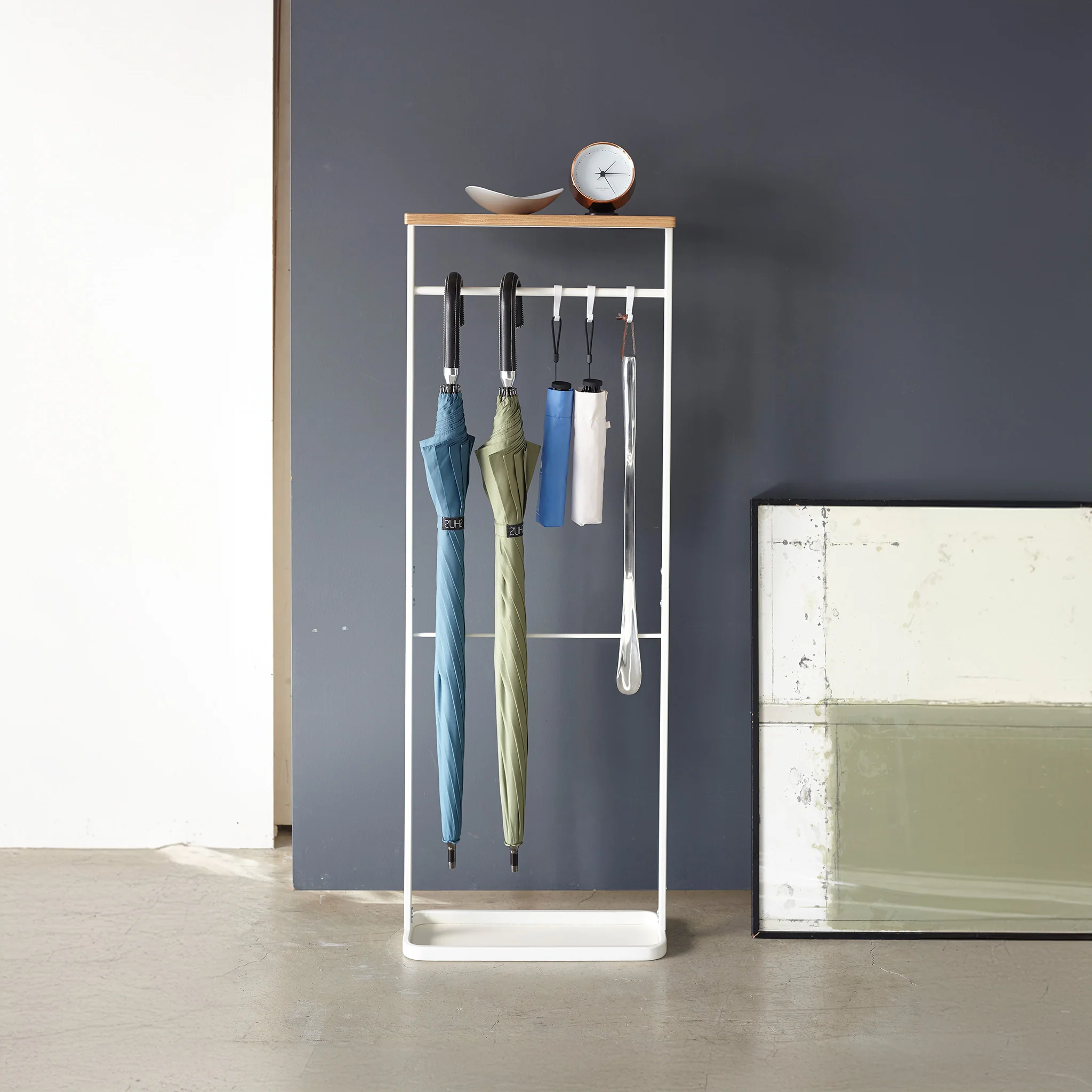 Wood-Top Hanging Umbrella Stand - Image 3